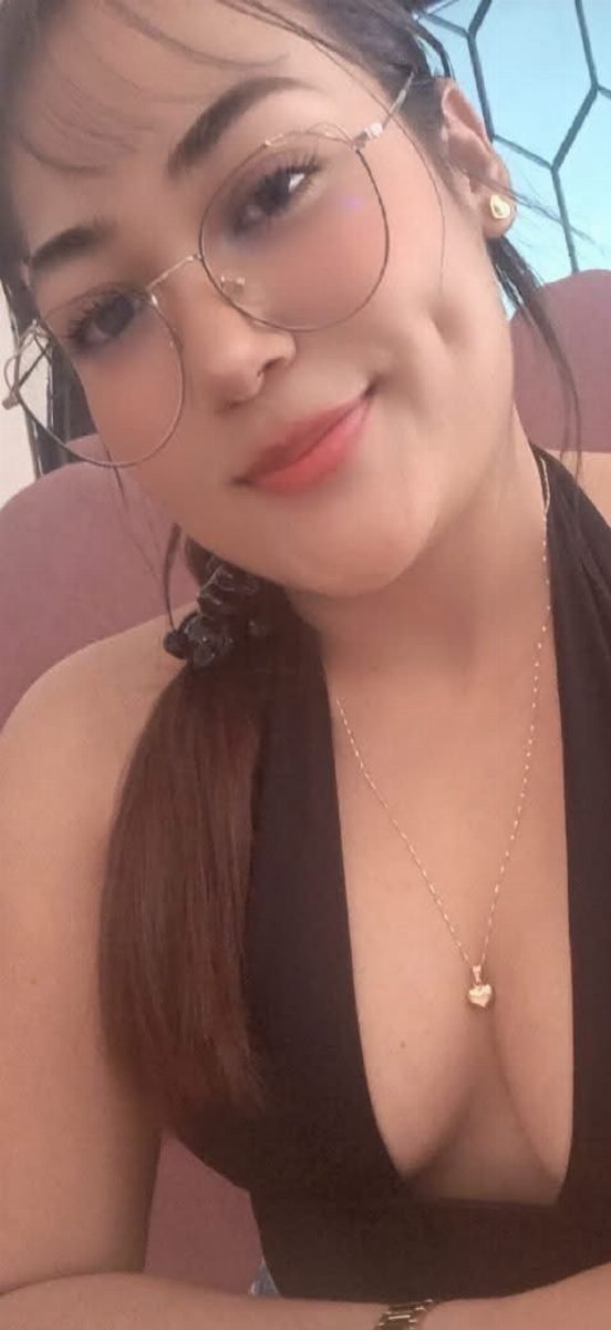 Veronica Vee
